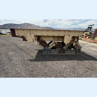 Used CARRIER _UNKNOWN_ Vibratory Feeders Nebraska US | Savona Equipment LTD #1393603