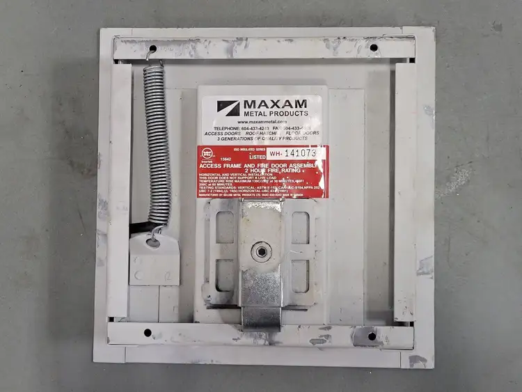 Used MAXAM METAL WH-141073 Safety Equipment British Columbia CA | Lenmark #265897