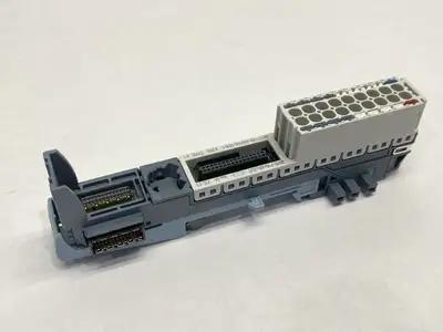 USED SIEMENS SIMATIC ET200SP BASE UNIT