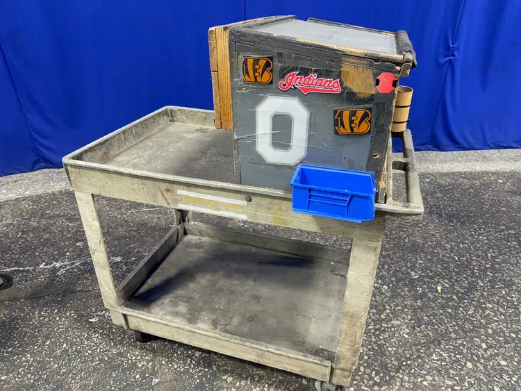 Used RUBBERMAID _UNKNOWN_ Miscellaneous MRO Ohio US | HGR 24 #1244733