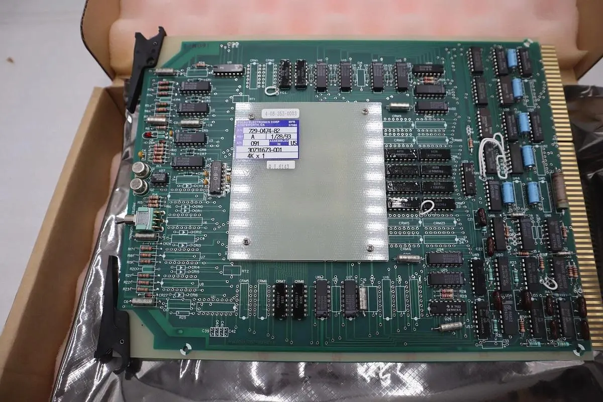 NEW OPEN BOX Honeywell 30731673-501 Core Memory Card PLC Rack Circuit Board G644