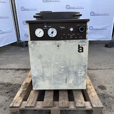 130L Astell Vertical Autoclave 6Kw