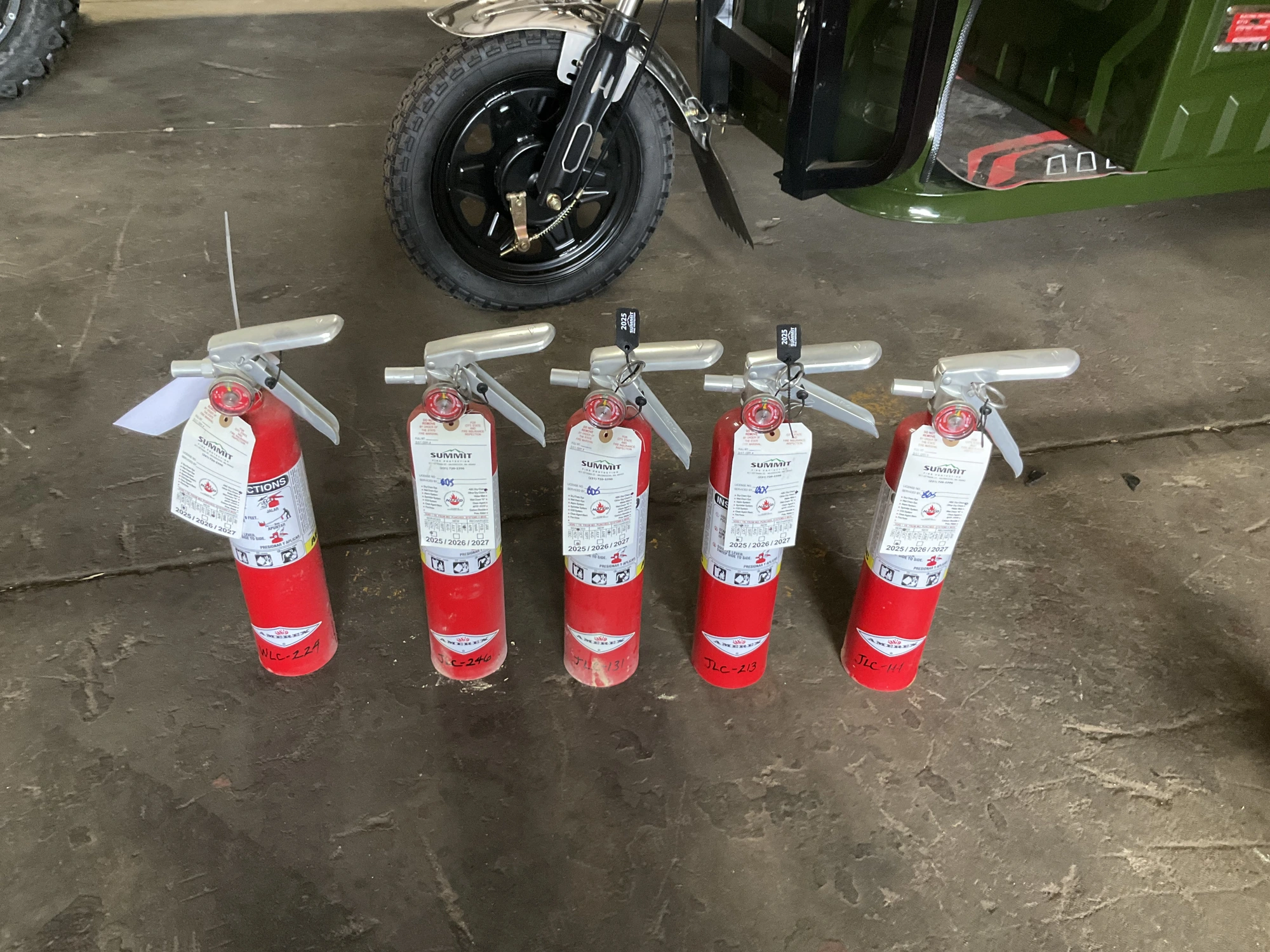 Used _UNKNOWN_ _UNKNOWN_ Fire Extinguishers Michigan US | Miedema Asset Management Group #1411033