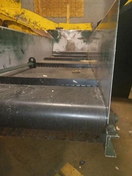 USED INTERNATIONAL LC-60