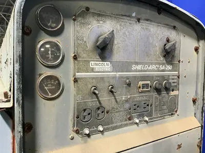 Used LINCOLN ELECTRIC SA250 DE152 Welding Machinery (Other) Ohio US | HGR 24 #1441270