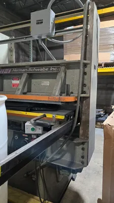 FREEMAN SCHWABE DG Used Hydraulic Presses | PlastiMach Corp (4)