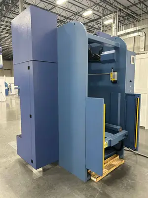 New | in-Stock 2023 OTINUS PBE-1204-DA58 Press Brakes Illinois US | Aucto #1437195