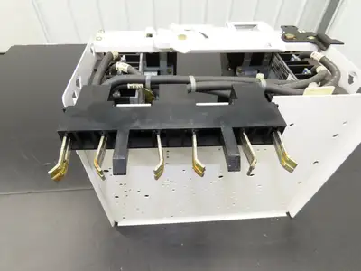 Siemens 30-89258 Bucket MCC Fused Motor Disconnect With 600V 50A Fuses
