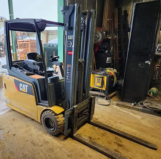 Used 2015 CATERPILLAR 2ET4000 Misc Forklifts Wisconsin US | Lemke Machinery Sales #678512