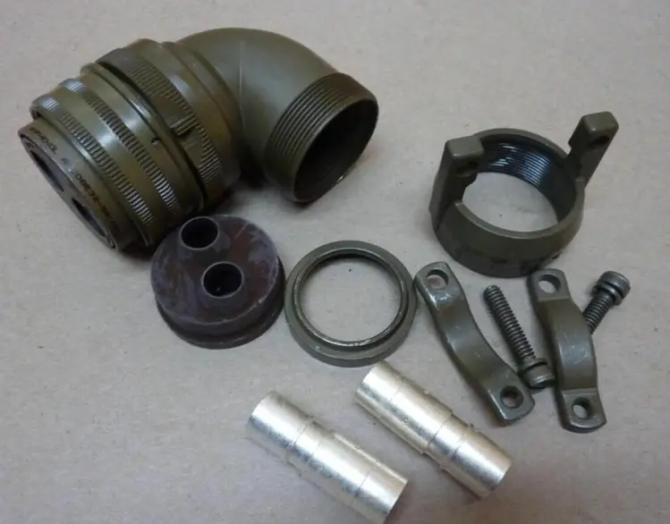 New | in-Stock AMPHENOL ACC08E32-5R Misc Fasteners Michigan US | Ideal Machinery #1078177