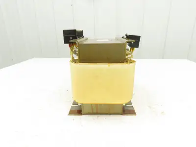 Nissyo 3AX-3-T140501 Step-Down Transformer 3Phase 3kVA 440-460-480V Pri 200V Sec