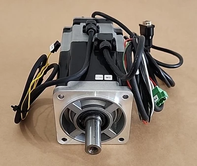 NEW SANYO DENKI R2AA08075FCSCKM6