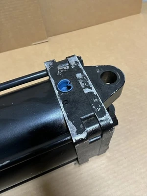 USED Camozzi 40M2L160A0500