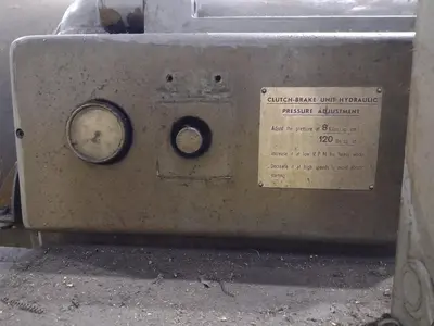 15" X 32" MANNAIONI MAN-AU-CYCLE THREADING LATHE, 4" HOLE: STOCK #16992