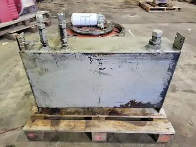 USED ROCKFORD C-1828