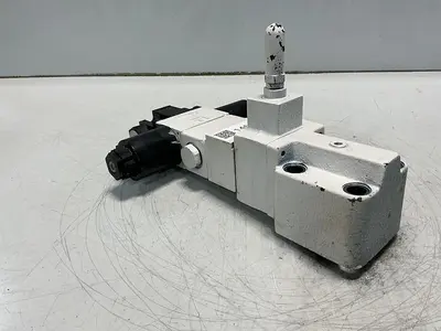 USED TOKIMEC DG4VS-3-0C-M-P7-H-7-P12-52