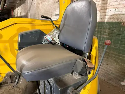 USED KOMATSU PC28UU