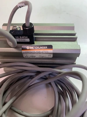 NEW SMC CDQ2B40-50D-A73CL