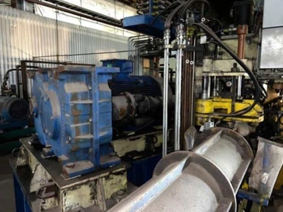 SMS SIMAC Two Roll Straightener, fully hydraulic with all the handlings, in condition of a new, just few run hours, POA