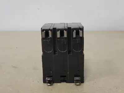 USED SQUARE D QO315