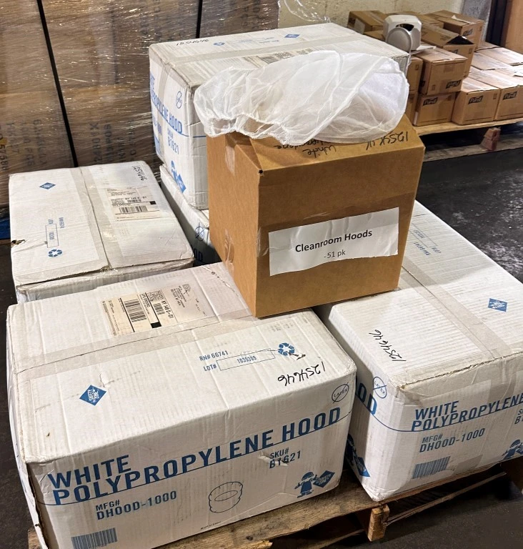CLEAN ROOM WHITE POLYPROPYLENE HOODS - 1000/P