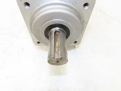 Nidec-Shimpo VRSF-5E-2000 Inline Planetary Able Reducer Gear Head 5:1 Ratio