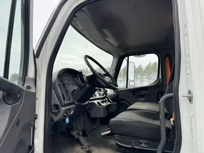 Used 2016 FREIGHTLINER BUSINESS CLASS Box trucks Minnesota US | Carco Truck & Equipment #1514316