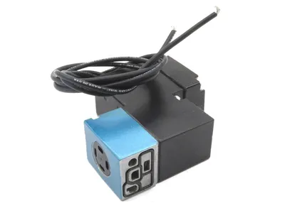 NEW MAC VALVES PME-121AA SOLENOID VALVE PME121AA PME121AAAA