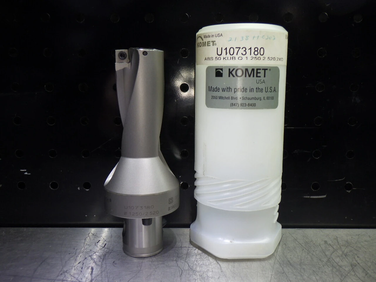 Komet KUB Quatron ABS50 1.25" Coolant Thru Indexable Drill U1073180 (LOC2318B)