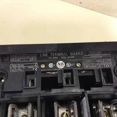 USED ALLEN BRADLEY 1494V-DS60 SER A