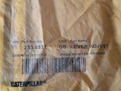 NEW CATERPILLAR 233-9531