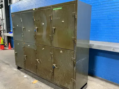Used STRONG HOLD _UNKNOWN_ Cabinets Ohio US | HGR 24 #1358076