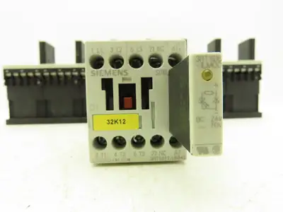 Siemens 3RT1017-1BB42 Motor Starter Contactor 10Hp 20A 600V w/Varistor Lot of 8