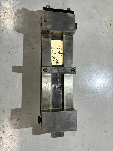 MACHINING CENTER VISE