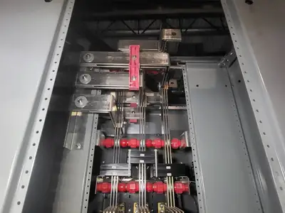 Freedom Series 2100 Motor Control Center 3000 Amp Switchgear Unit
