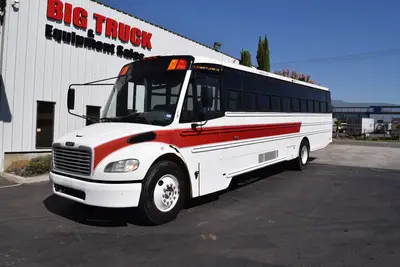 Used 2008 FREIGHTLINER M2 Buses California US | Big Truck & Equipment #1412185
