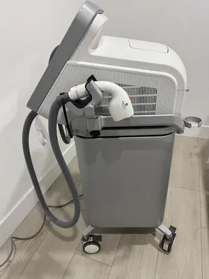 Used 2018 LUMENIS DESIRE WITH HS AND XC HANDPIECES  LOW SHOTS Lasers / Laser Systems Minnesota US | Midwest Medical #1467820