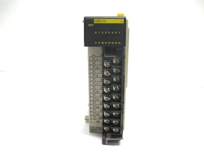 USED OMRON CQM1-OD214