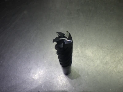 Monster 3/4" 5 Flute Carbide CR LG Endmill 3/4" Shank .09" R 295-030753B (LOC3587)