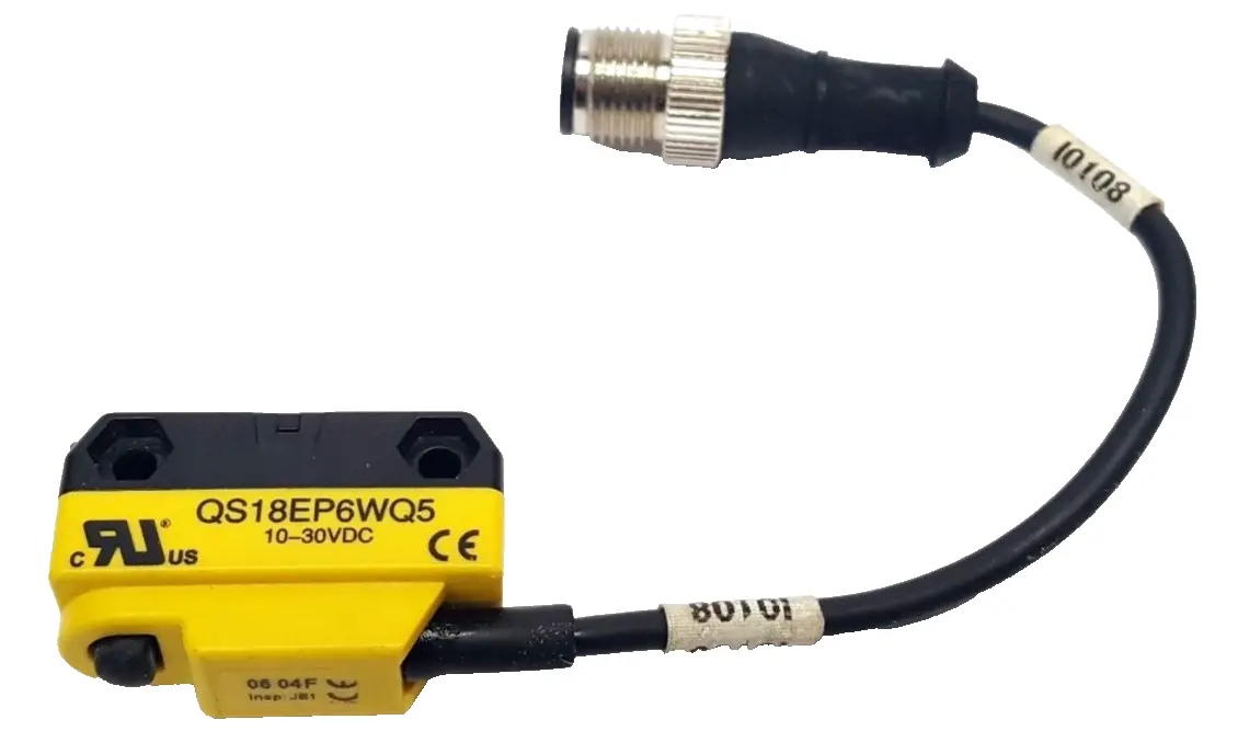Used Banner Engineering All Purpose Photoelectric Sensor 300mm Range 10-30VDC Proximity Sensors Michigan US | Maverick Industrial Sales #1398957
