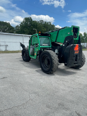 USED 2017 JLG 1255