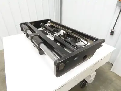 Hyster E80XN Forklift Carriage Fork Positioner 47" Width 7000lbs Class 4 READ