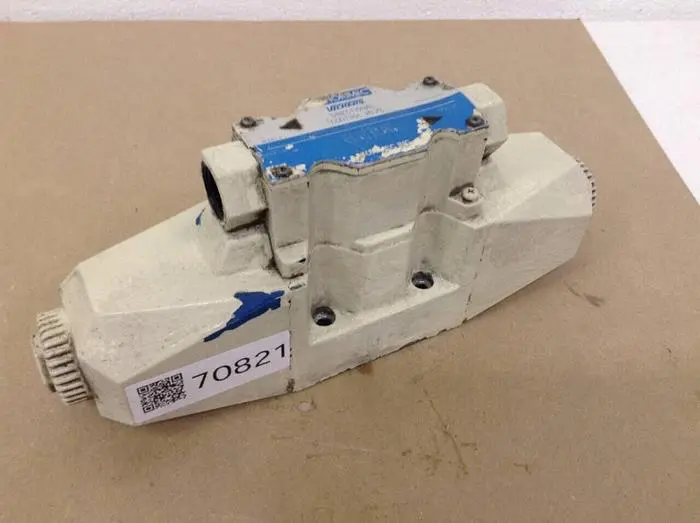 Used VICKERS DG4V56CMP7LH630JA170 Valves/Fittings Michigan US | Ideal Machinery #710135