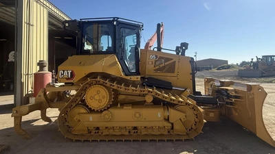 USED 2026 Caterpillar D5