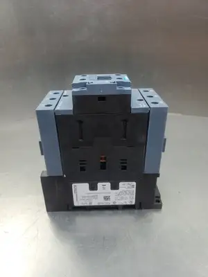 SIEMENS 3RT2046-1AK64-3MA0 SIRIUS Contactor. 4A-35