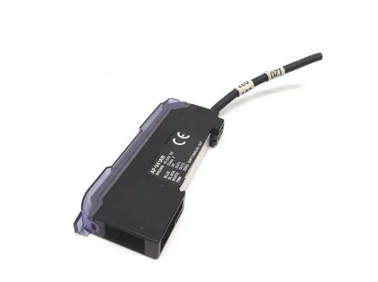 Used KEYENCE Digital Pressure Sensor Amplifier Pressure Switches Michigan US | Maverick Industrial Sales #1463510