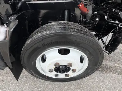 Used 2019 ISUZU NPR XD Reefer Trucks Florida US | Truck and Van Outlet #1509164