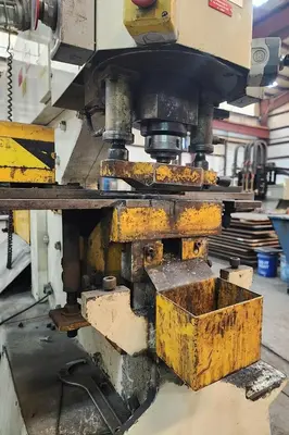 USED 2005 GEKA 110/SD