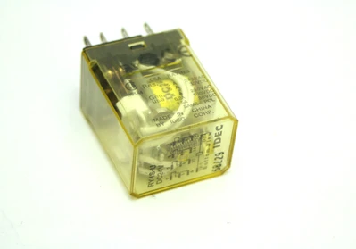 Used IDEC RY4S-U Relays & Switches California US | Davliegogo LLC #1708189