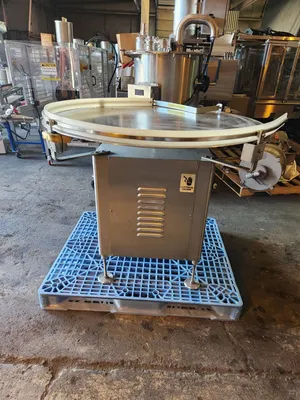Used _UNKNOWN_ _UNKNOWN_ Accumulation Tables Pennsylvania US | Libra Machine #1568335